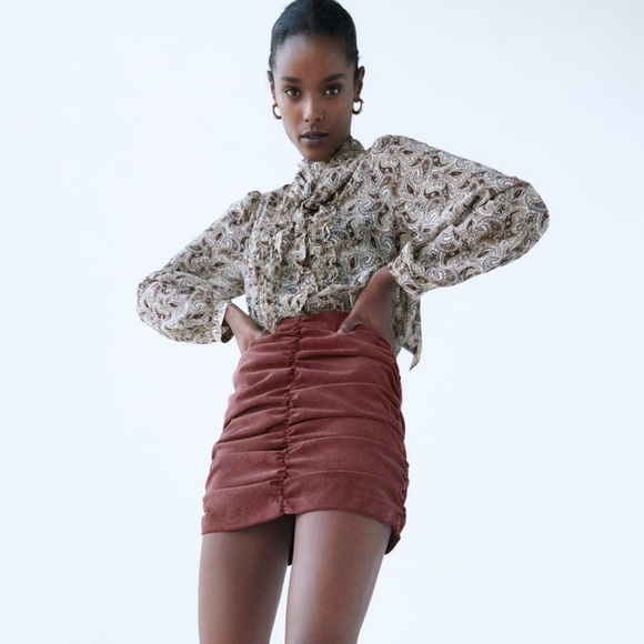 Zara marsala red draped ruched zip mini skirt saffron red - Picture 4 of 12